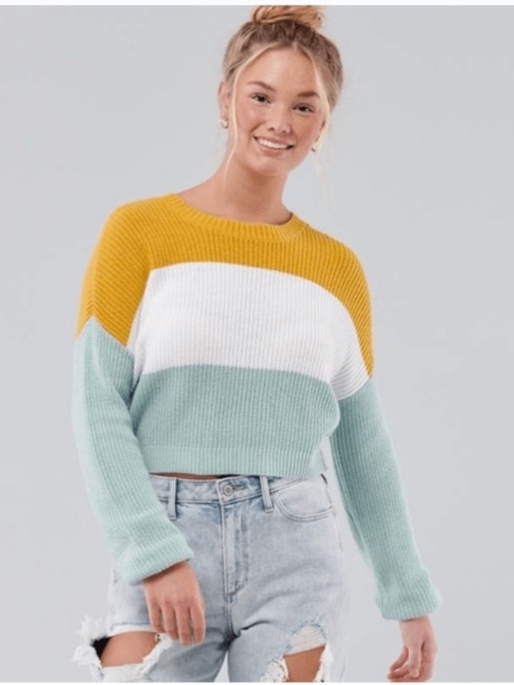 Hollister Colorblock Cropped Ribbed Sweater in Mustard, White & Mint